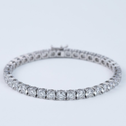 2.84 ct E/F-VVS Diamond Tennis Bracelet 18k Gold