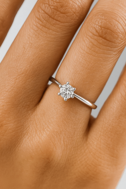 Elegant Brilliant Cut 6-Prongs Solitaire