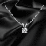 Pendentif avec diamant rond F/VS 0,70CT