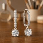 Κατακόρυφα σκουλαρίκια με διαμάντια και σολιτέρ