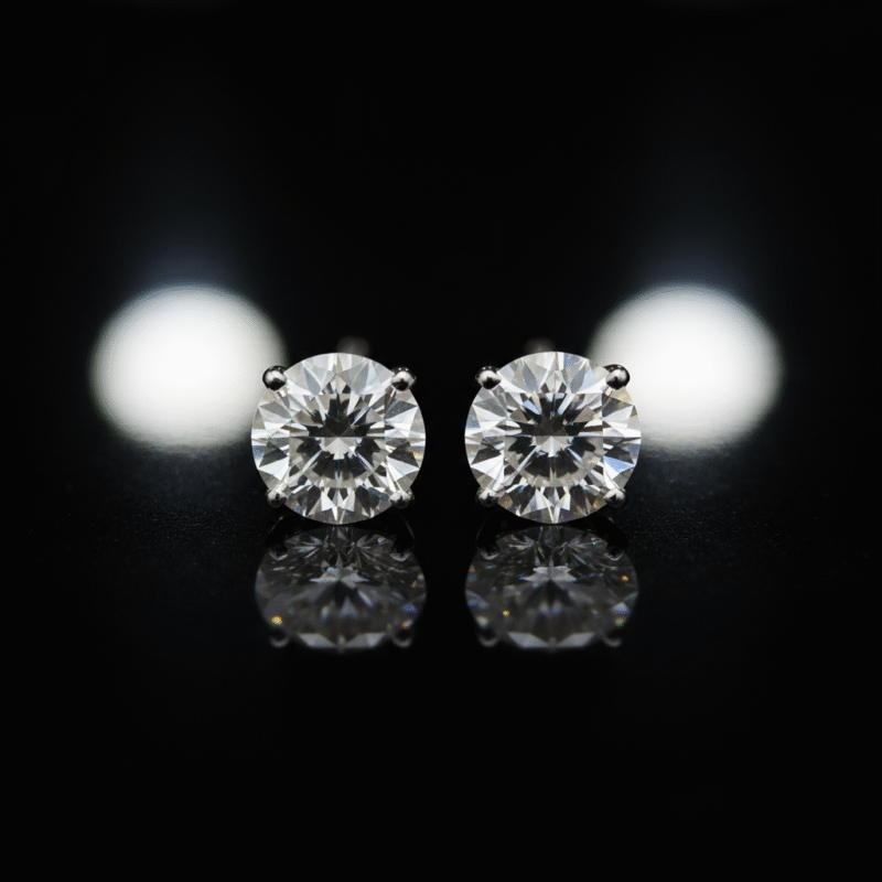 Classic diamond earrings by Belgium Diamonds